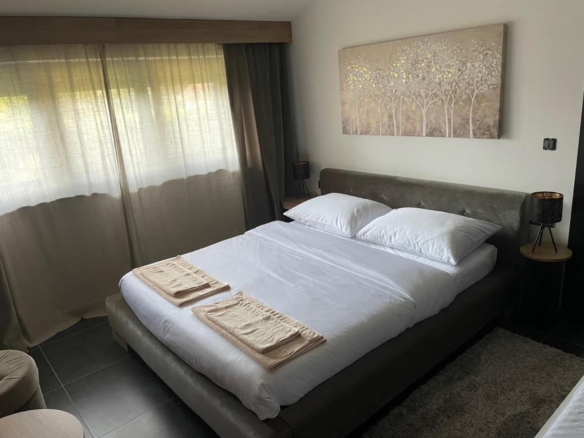 Pampas Apartments Mreznica Duga Resa Kültér fotó