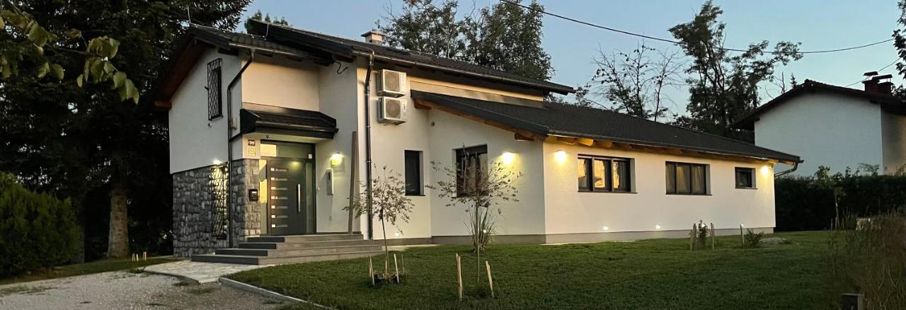 Pampas Apartments Mreznica Duga Resa Kültér fotó