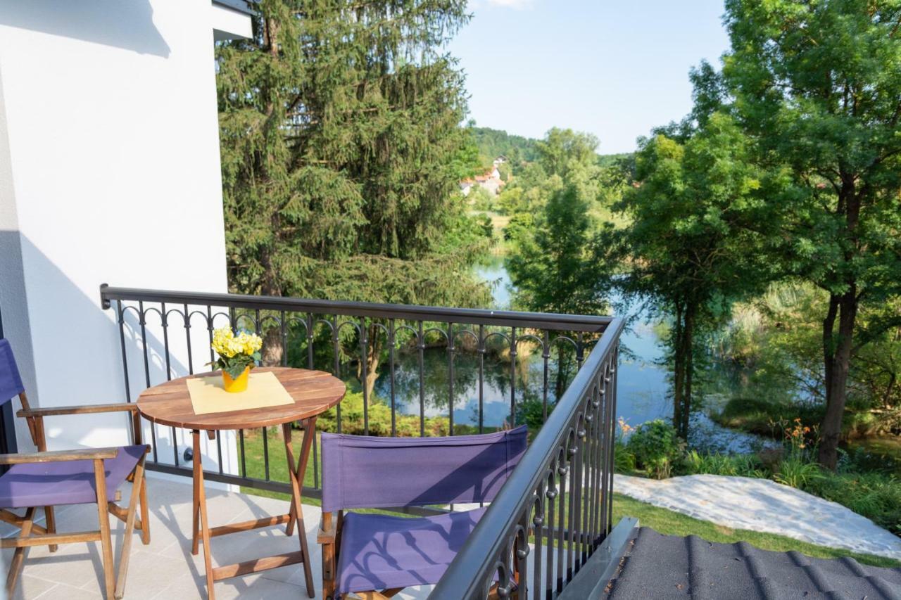 Pampas Apartments Mreznica Duga Resa Kültér fotó