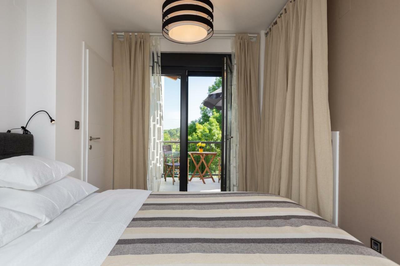 Pampas Apartments Mreznica Duga Resa Kültér fotó