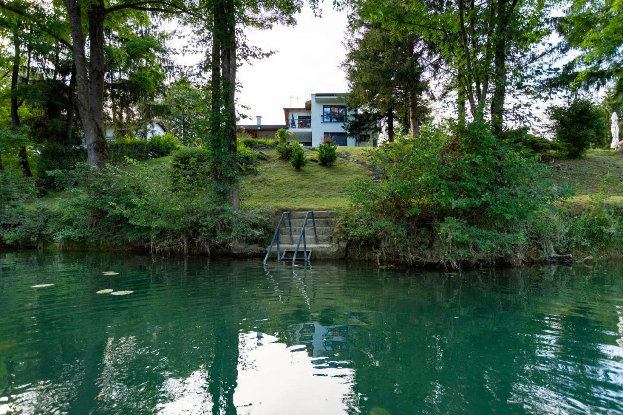 Pampas Apartments Mreznica Duga Resa Kültér fotó